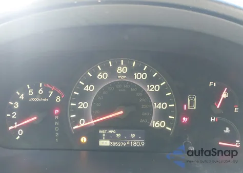 2005 Honda Odyssey Touring from USA, damaged, VIN 5FNRL38865B032647